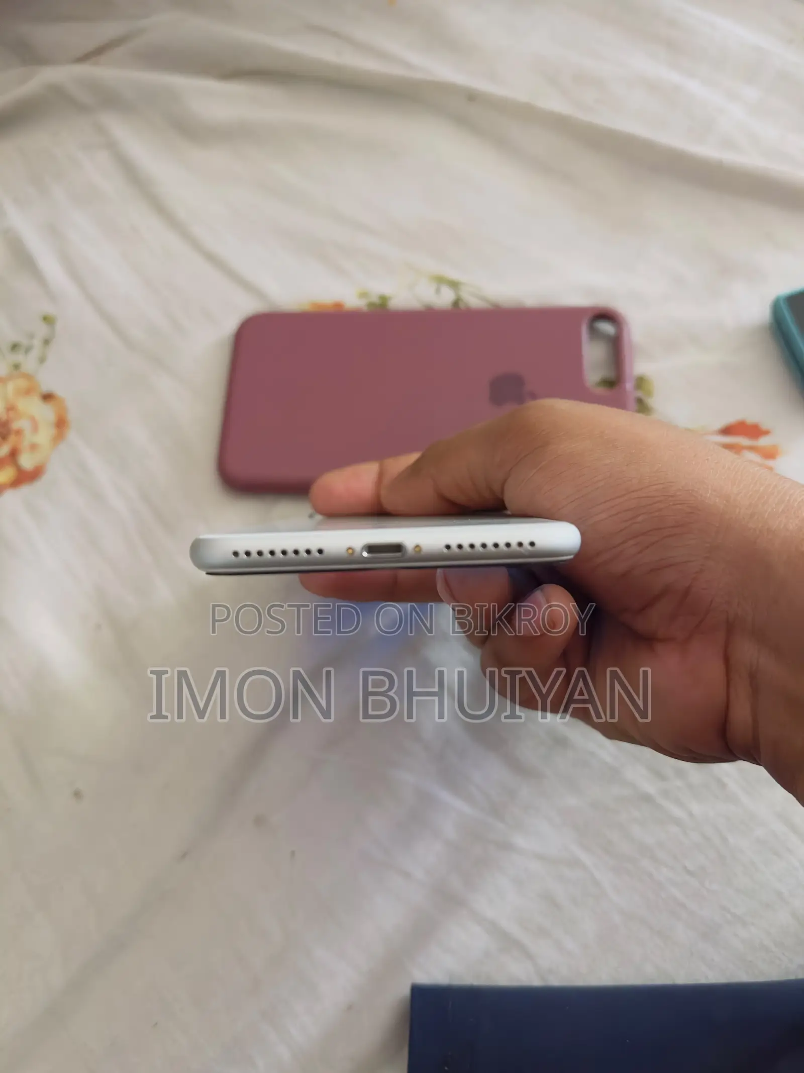 New Apple iPhone 8 Plus 64 GB White
