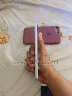 New Apple iPhone 8 Plus 64 GB White