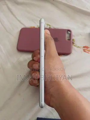 New Apple iPhone 8 Plus 64 GB White