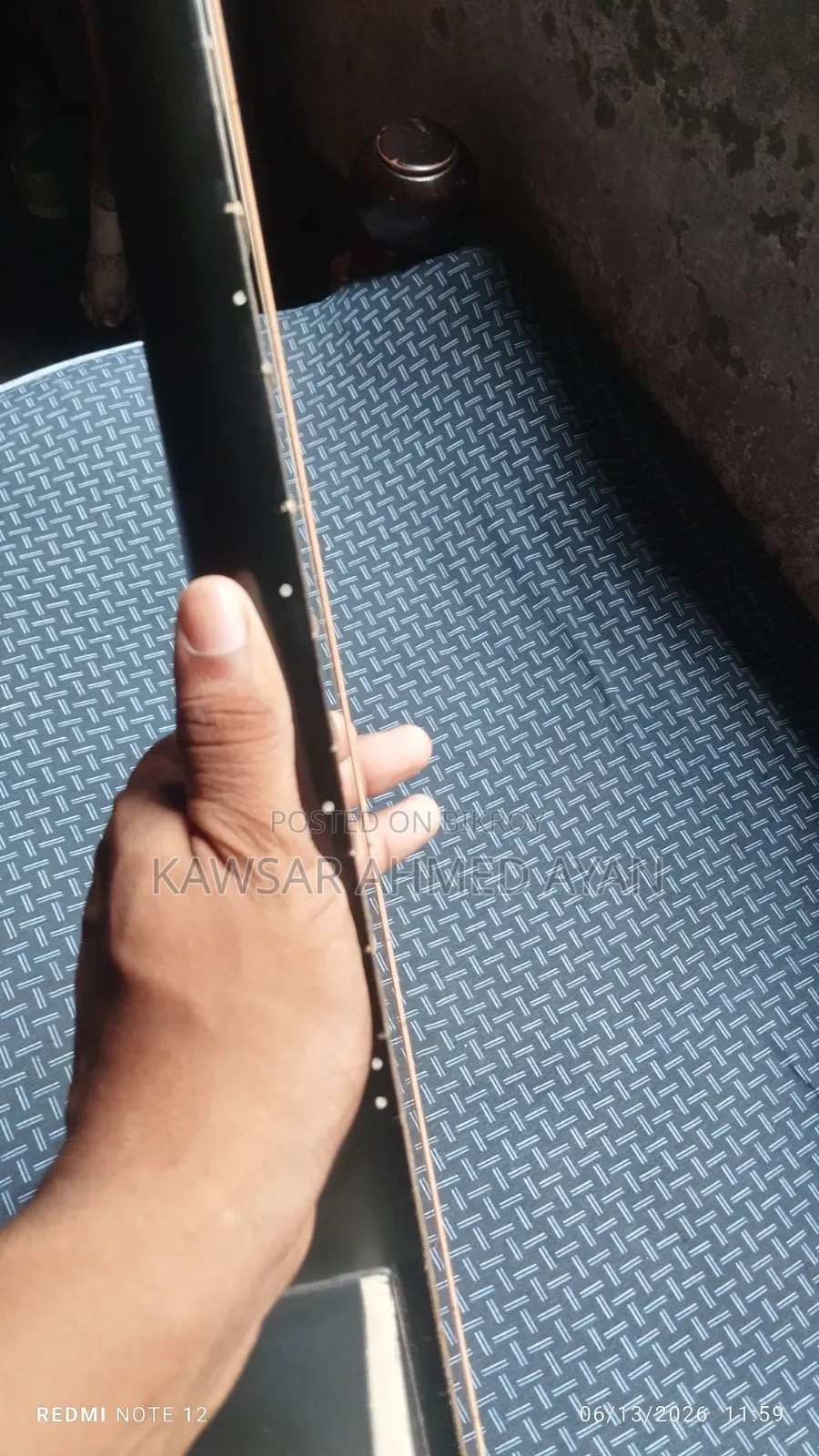 Signature Topaz 265 গিটার বিক্রি হবে, হোয়াটসঅ্যাপে যোগাযোগ করুন