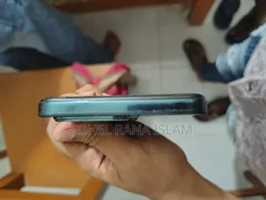 Vivo Y28 8 GB Green