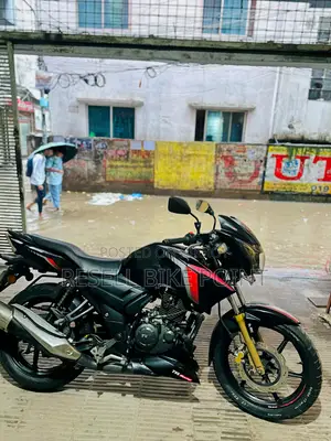 TVS Apache RTR 160 2V 2022 Black