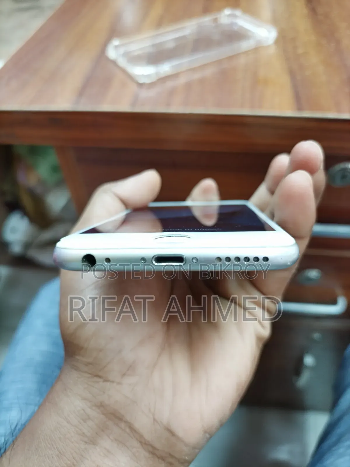 অ্যাপল আইফোন ৬এস ৩২ জিবি সিলভার