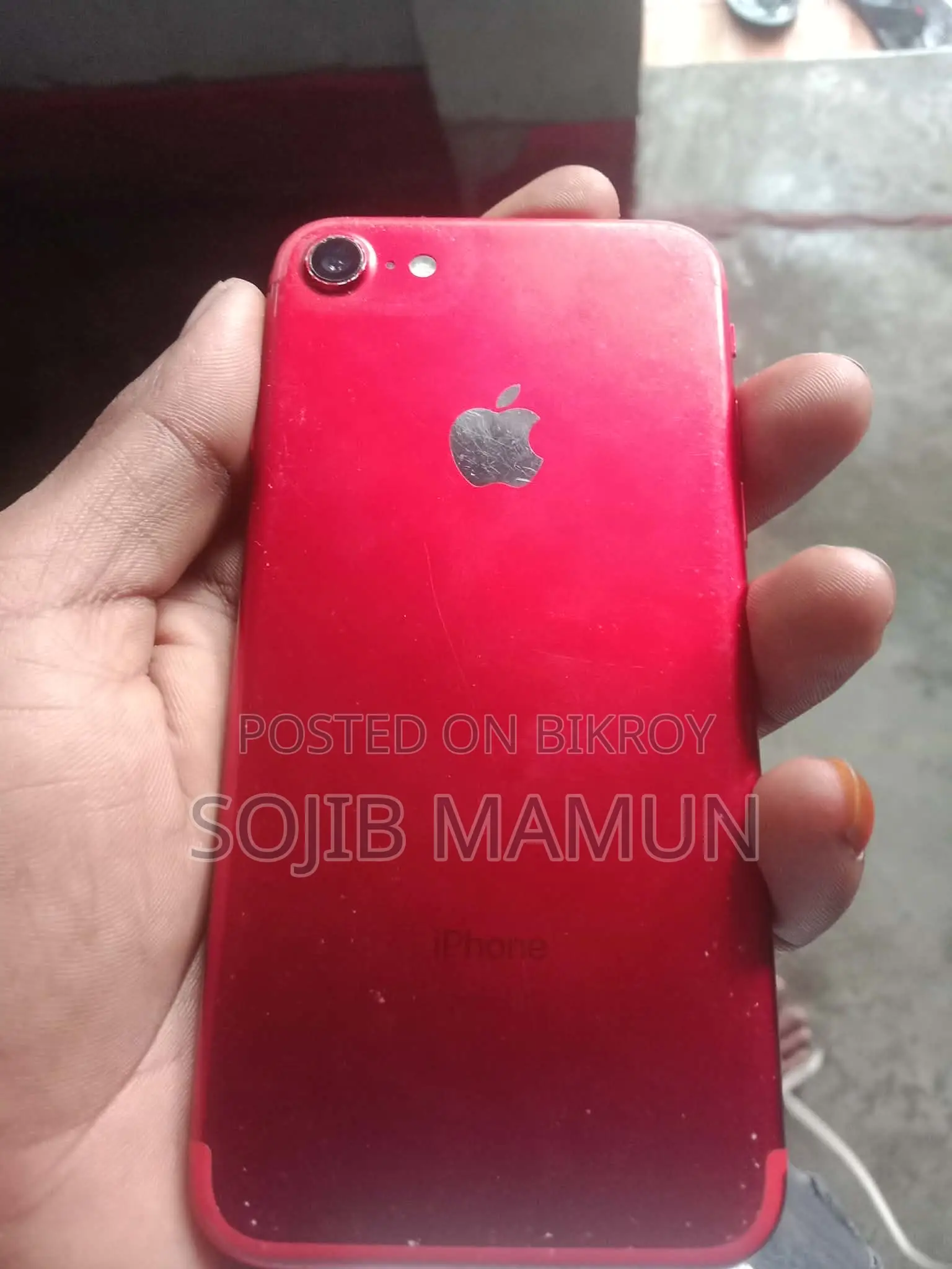 Apple iPhone 7 128 GB Red