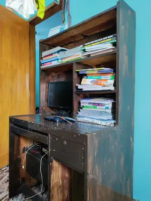 Stationery Table
