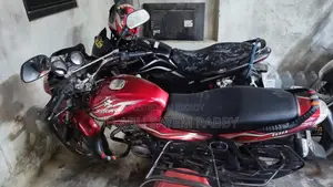 Bajaj Discover 100 2011 Red