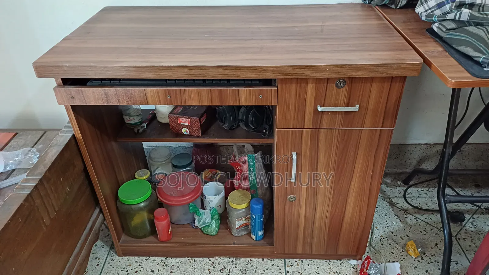 Table for Sale Urgent