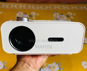 Cheerlux C12 Android 3600 Lumens Full Hd Led Projector