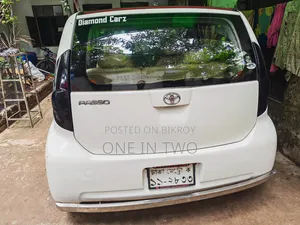 Toyota Passo 2025 White