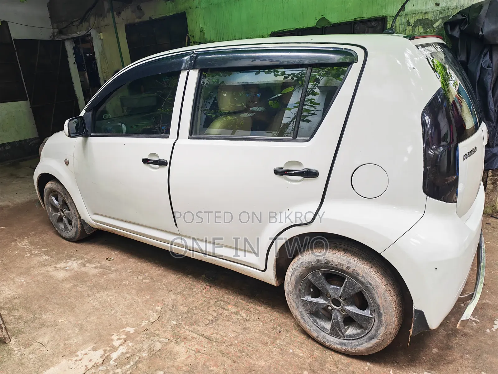Toyota Passo 2025 White