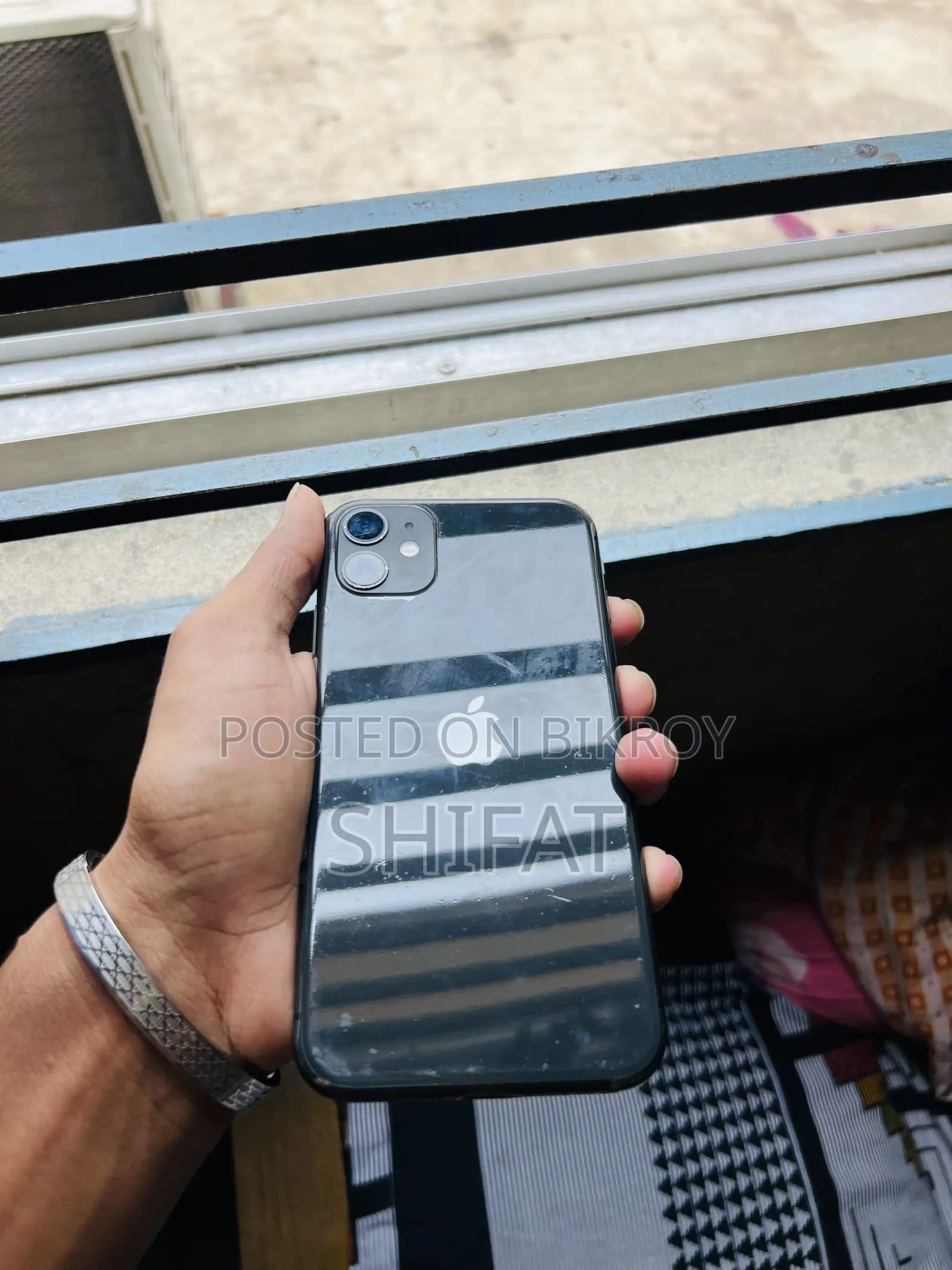 Apple iPhone 11 64 GB Black