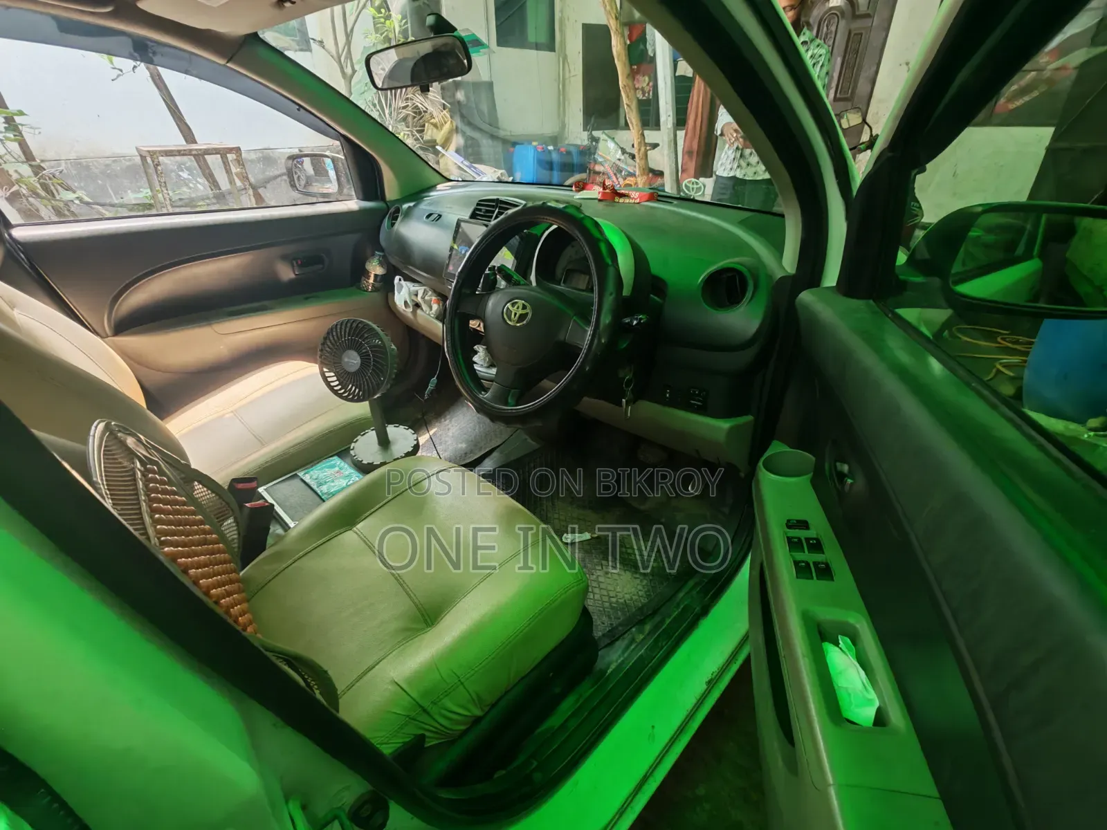 Toyota Passo 2025 White