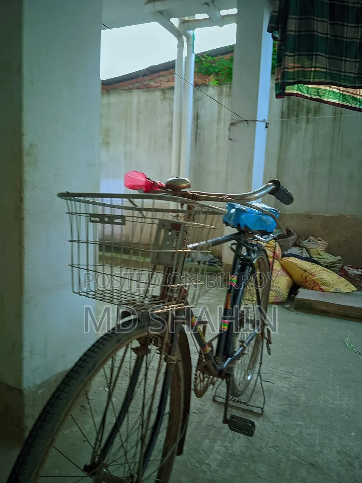 28" Bicycle for sale