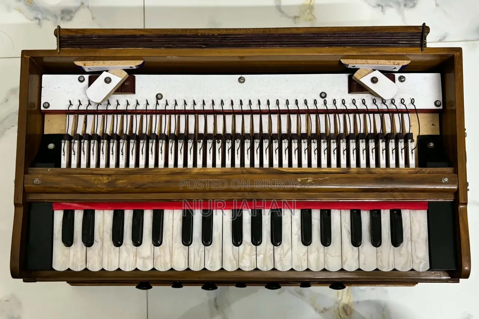Wooden Harmonium for Sale – Good Condition