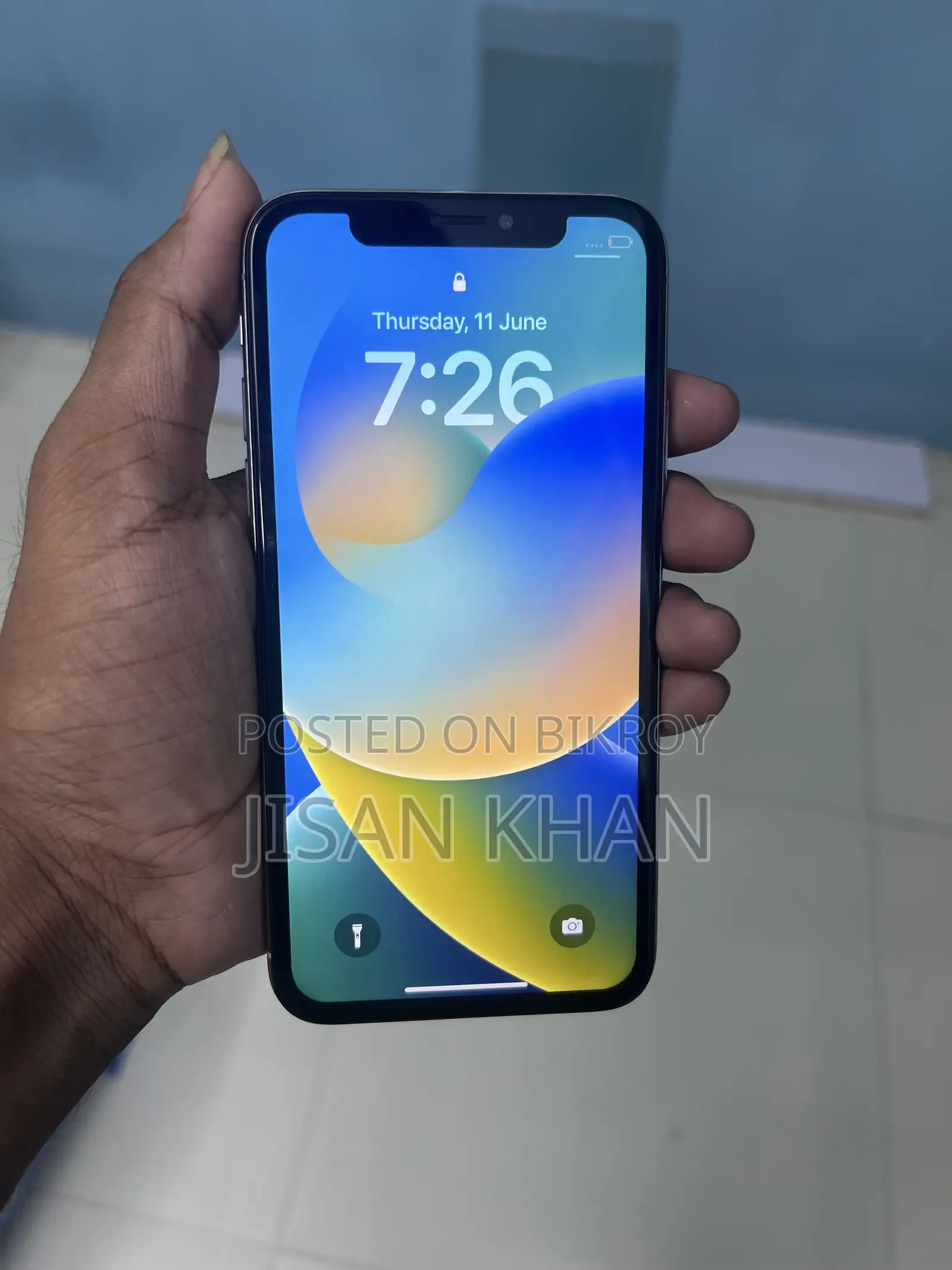 অ্যাপল আইফোন এক্স ২৫৬ জিবি সাদা