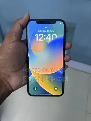 অ্যাপল আইফোন এক্স ৬৪ জিবি ব্ল্যাক