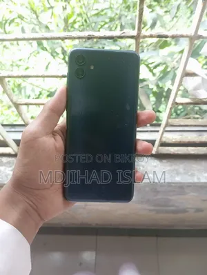 Samsung Galaxy A04 64 GB Black