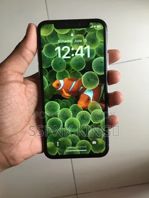 Apple iPhone XS 64 GB White