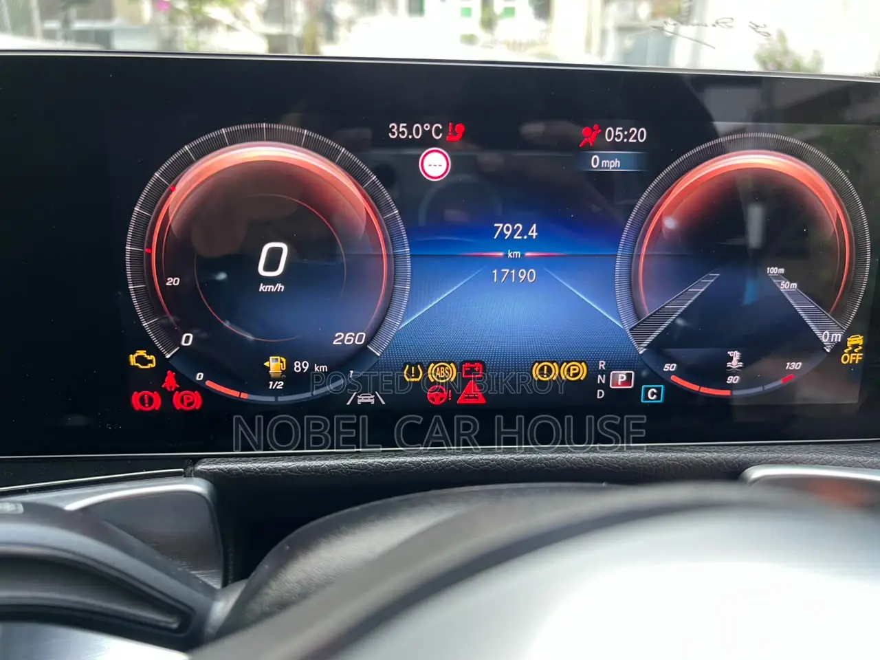 Mercedes-Benz 200 2021 Black