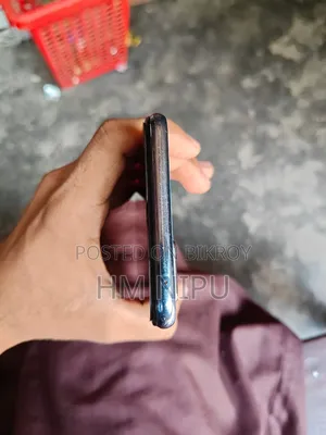 Vivo Y73 64 GB