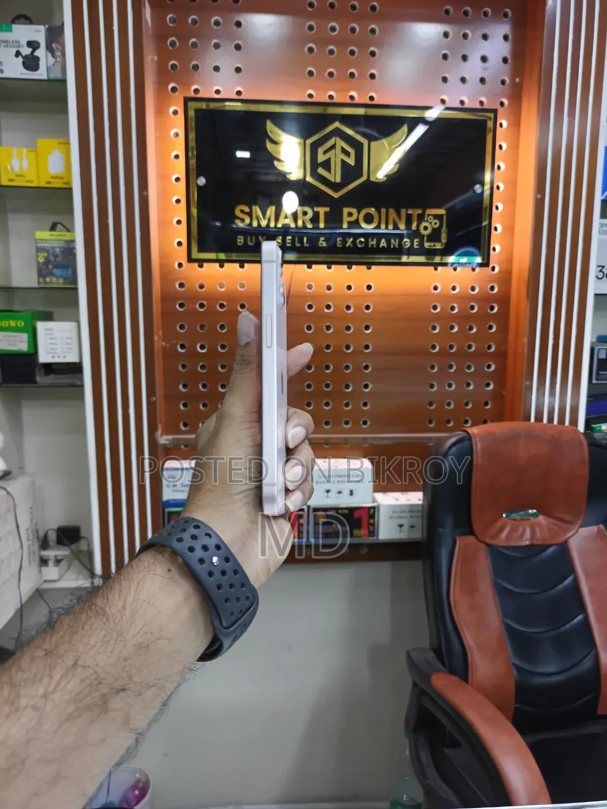 অ্যাপল আইফোন ১৩ ১২৮ জিবি পিঙ্ক