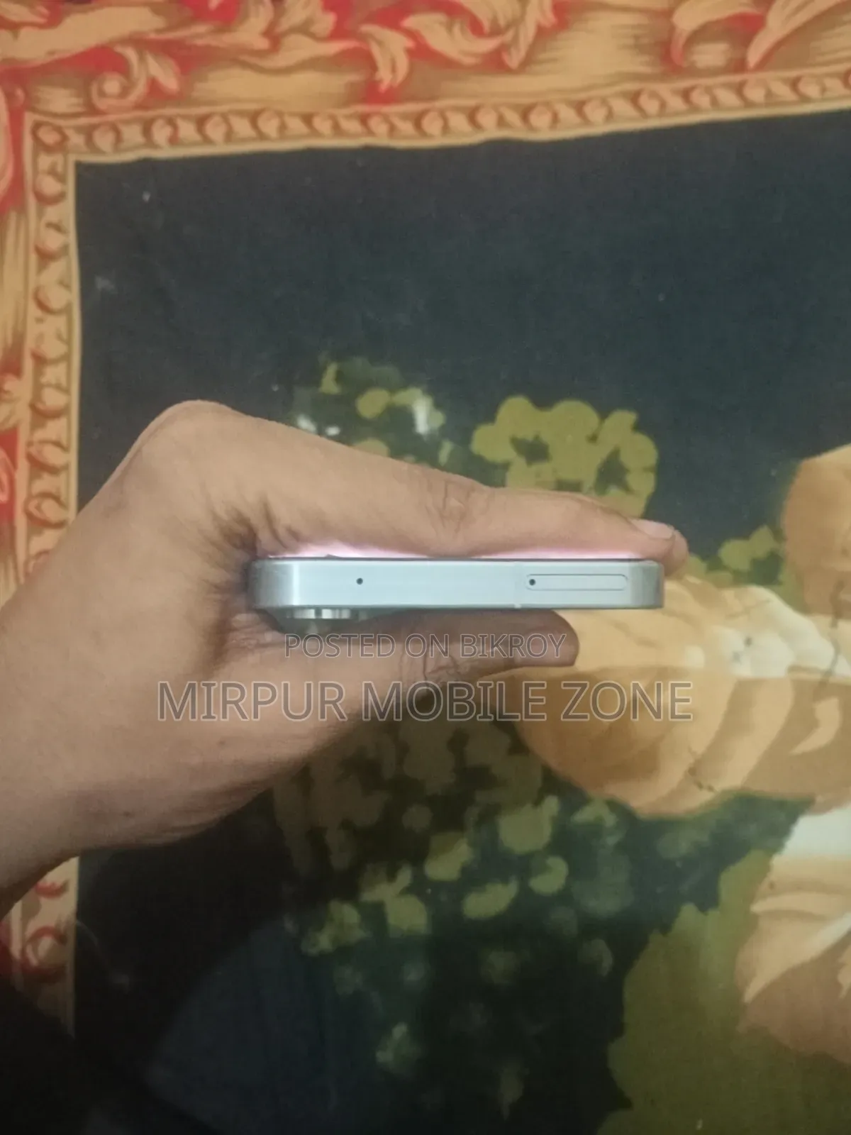 স্যামসাং গ্যালাক্সি এ৫৫ ১২৮ জিবি সাদা