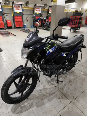 সুজুকি হায়াতে ২০১৮ ব্ল্যাক
