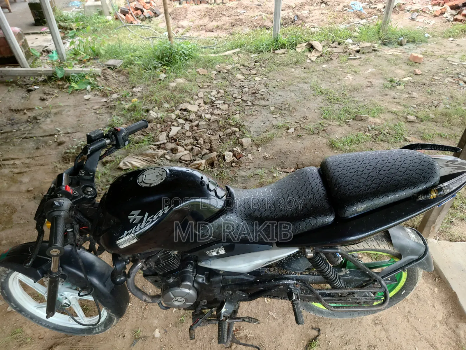 Bajaj Pulsar 135 LS 2012 Black
