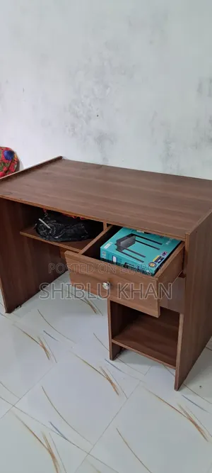 Computer Table