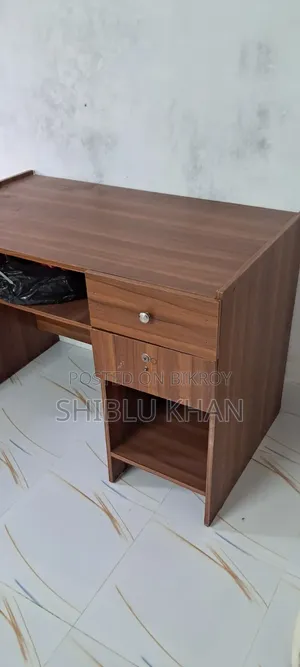 Computer Table
