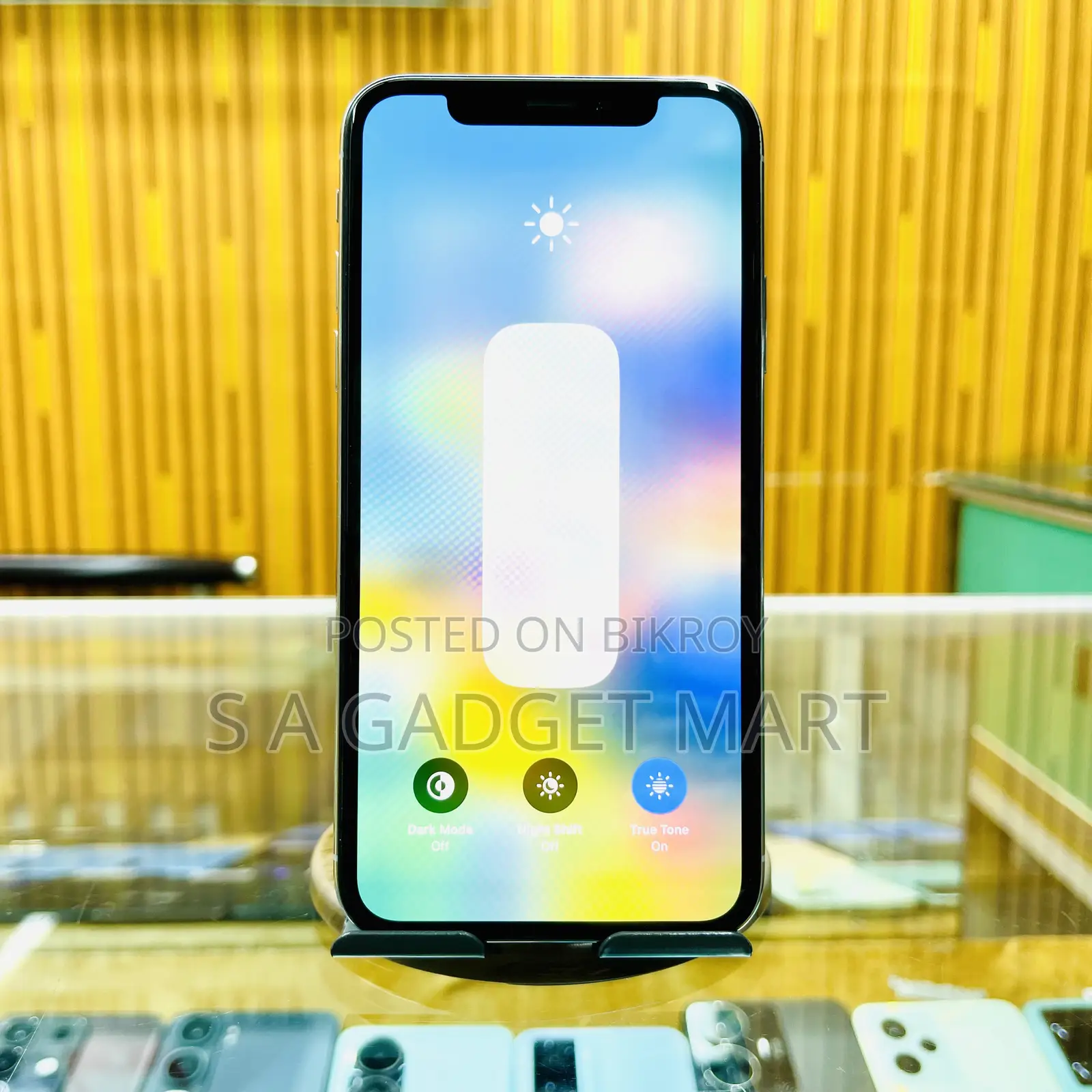Apple iPhone X 256 GB White