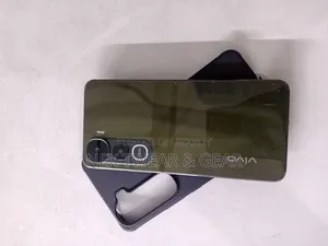 Vivo Y400 ২৫৬ জিবি সবুজ