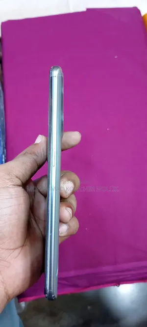 ওয়ানপ্লাস নর্ড সিই ২ ৫জি ১২৮ জিবি ধূসর