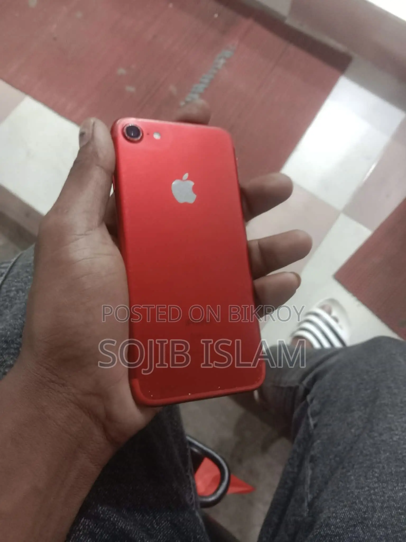 অ্যাপল আইফোন ৭ ১২৮ জিবি লাল