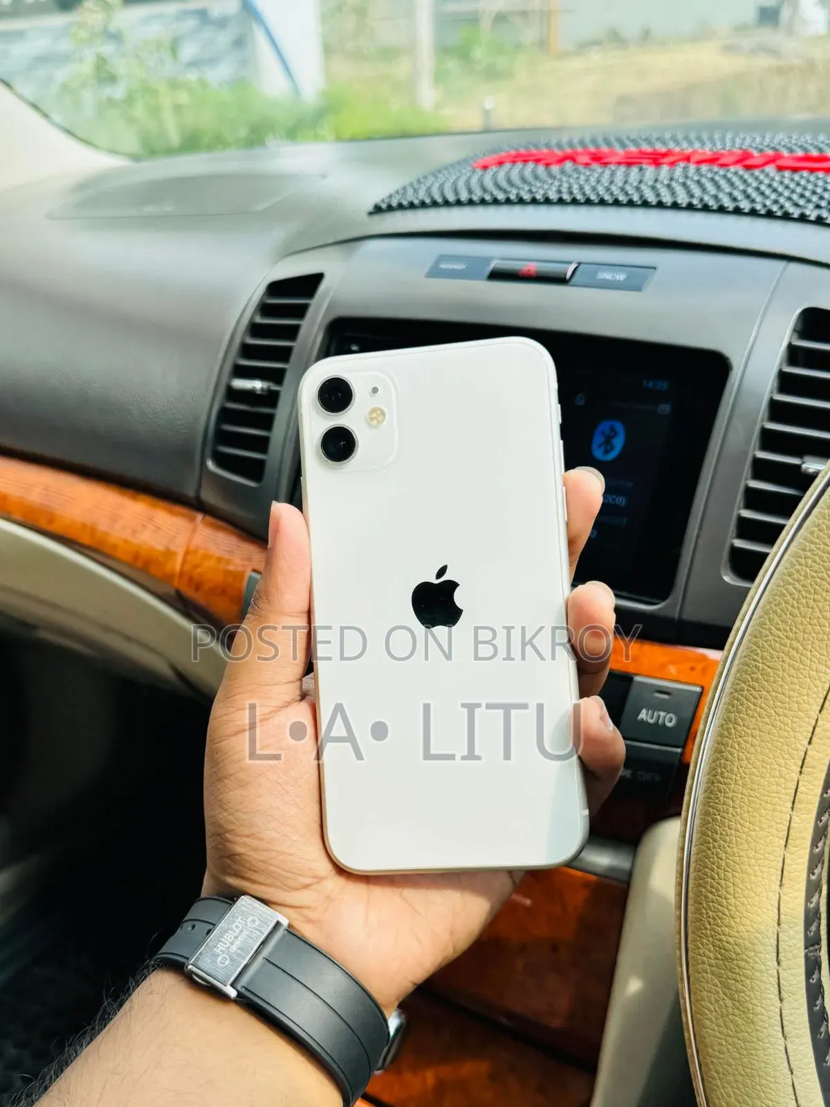 Apple iPhone 11 64 GB White