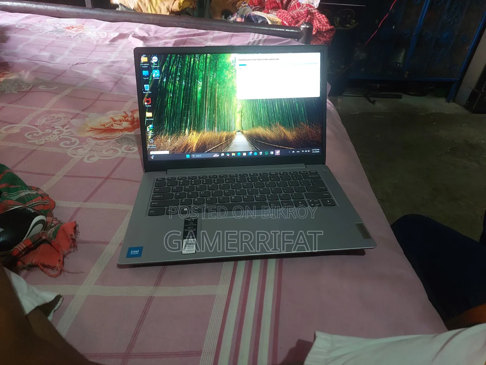 Laptop Lenovo IdeaPad 1 4GB Intel Celeron eMMC 128GB