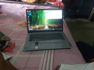 Laptop Lenovo IdeaPad 1 4GB Intel Celeron eMMC 128GB