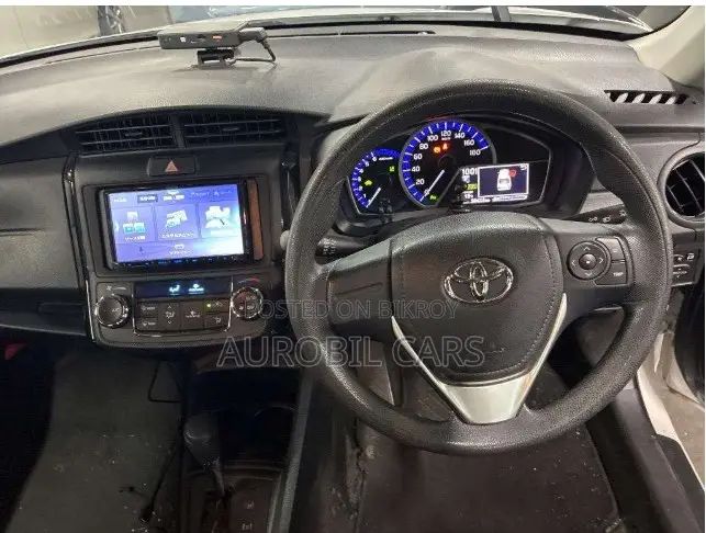 Toyota Axio 2021 White