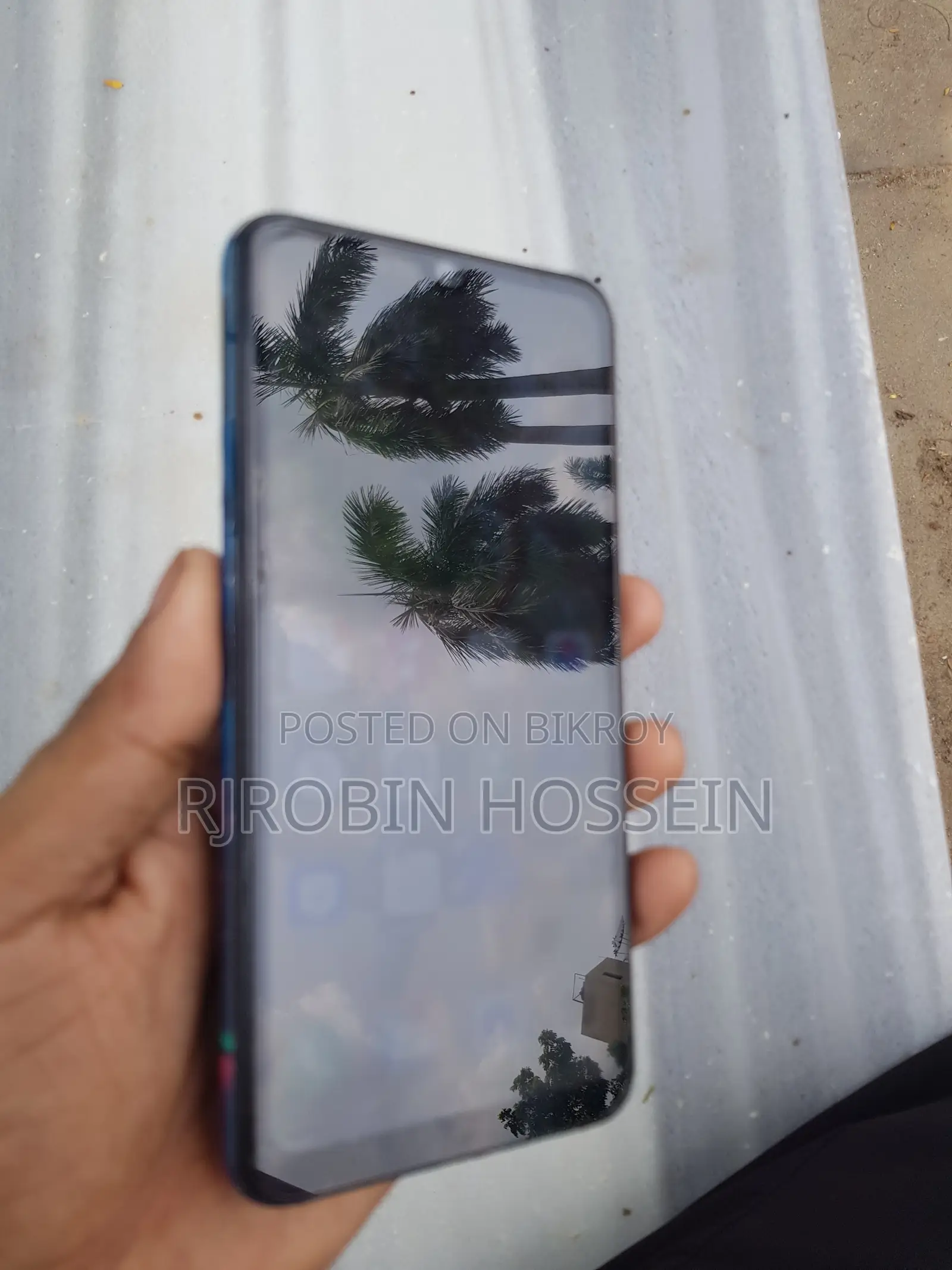 Vivo Y3 Standard Edition 64 GB Blue