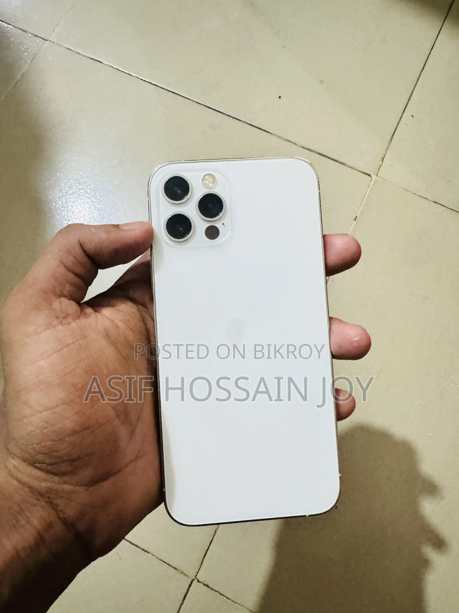 অ্যাপল আইফোন ১২ প্রো ১২৮ জিবি হোয়াইট