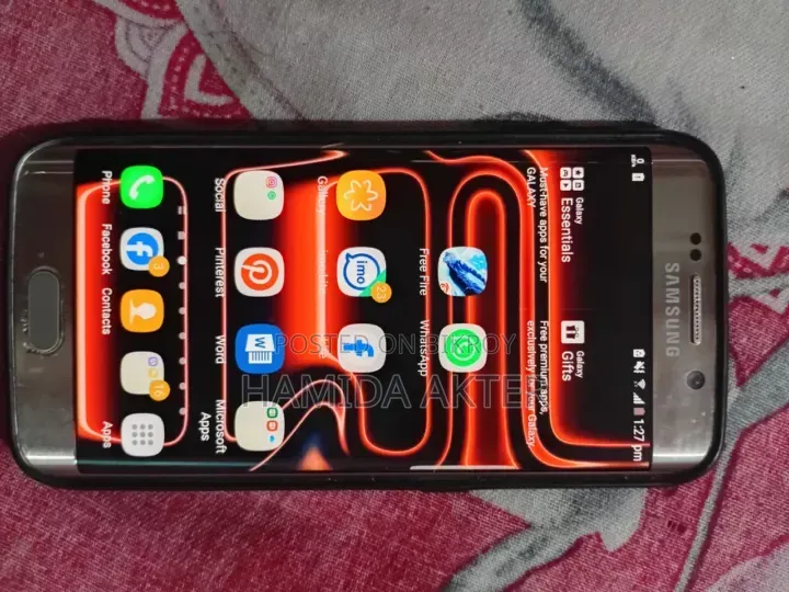 স্যামসাং গ্যালাক্সি এস৬ এজ ৩২ জিবি গোল্ড
