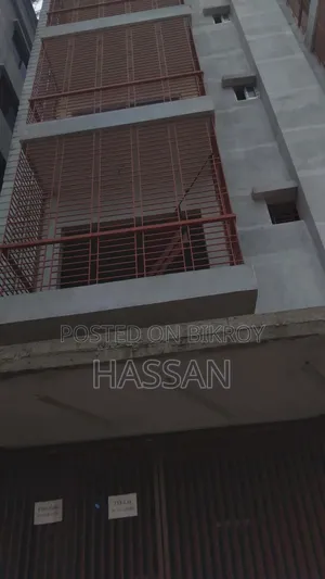 3-bedroom Apartment in Aftab Nagar for rent