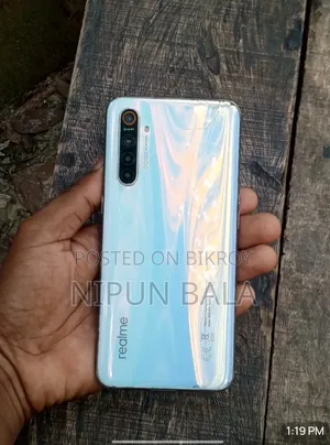 রিয়েলমি এক্স২ ১২৮ জিবি সাদা