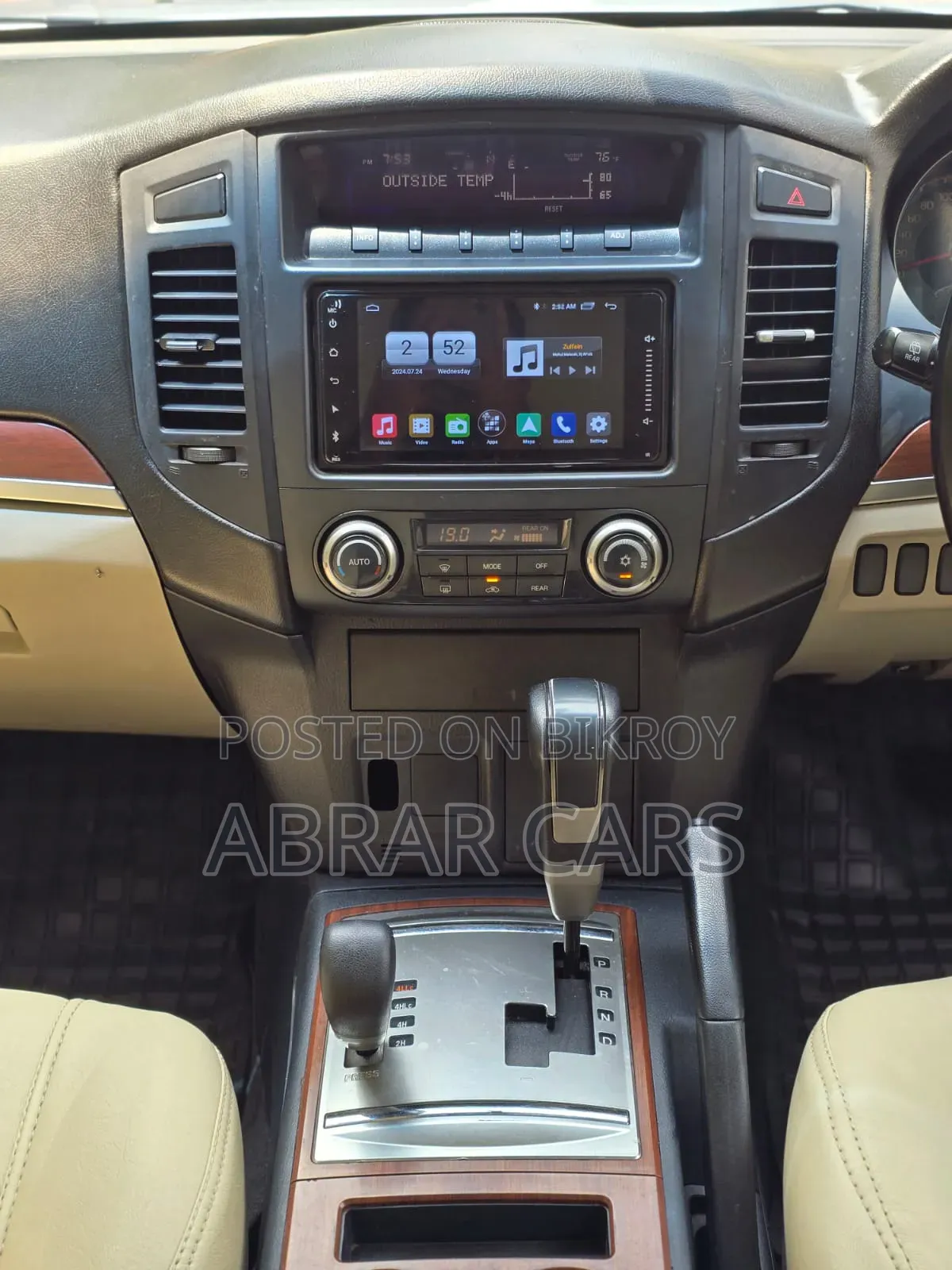 Mitsubishi Pajero 2006