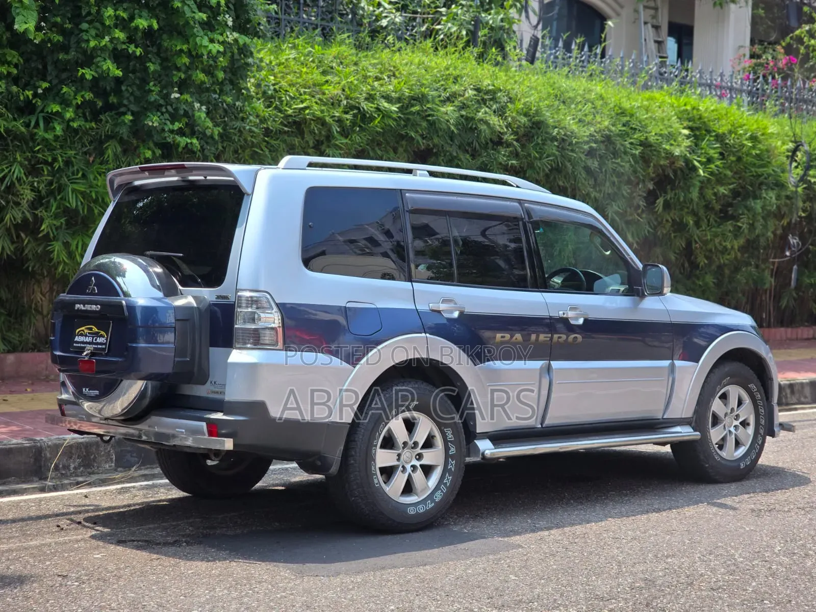 Mitsubishi Pajero 2006