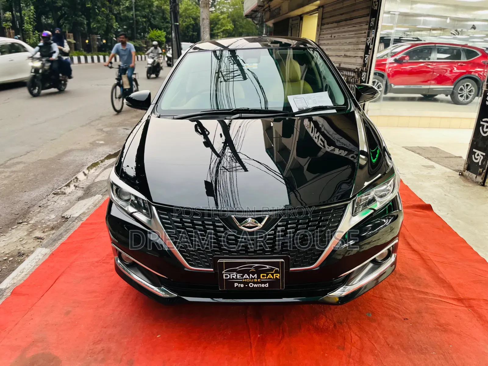 টয়োটা অ্যালিয়ন ২০১৮ কালো