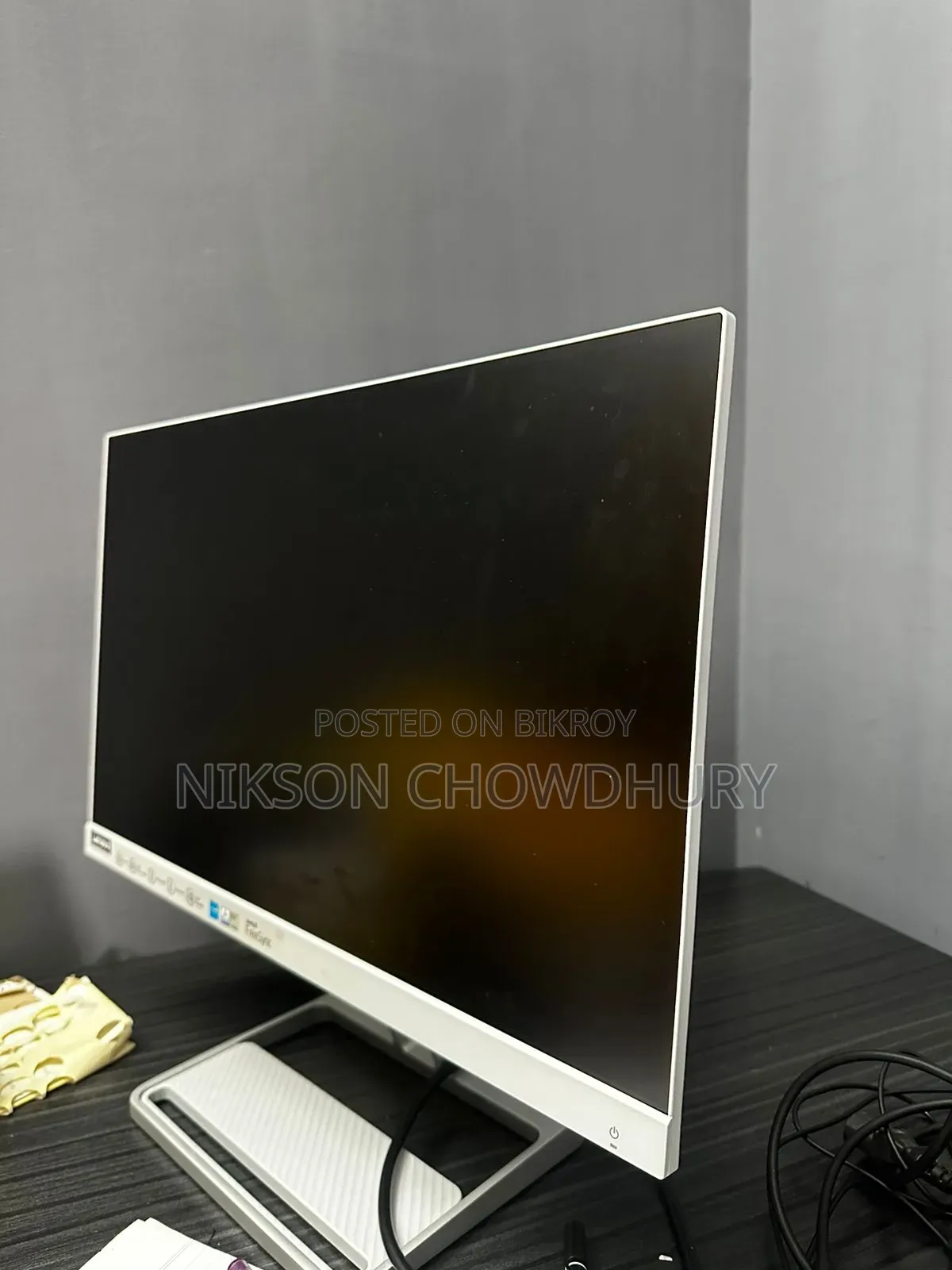 21.5 " Lenovo Monitor