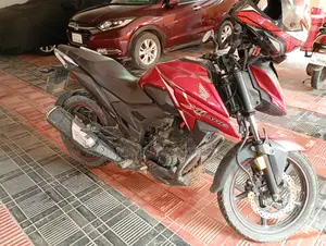 হোন্ডা এক্স-ব্লেড ১৬০ ২০২২ রেড