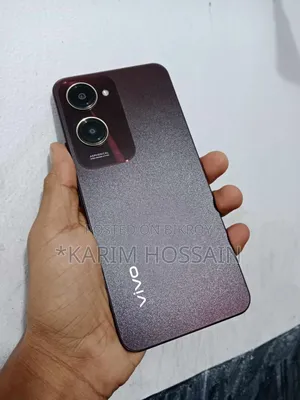 Vivo Y18 128 GB