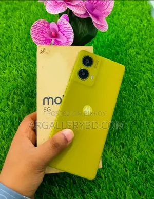 Motorola Moto G85 128 GB Green